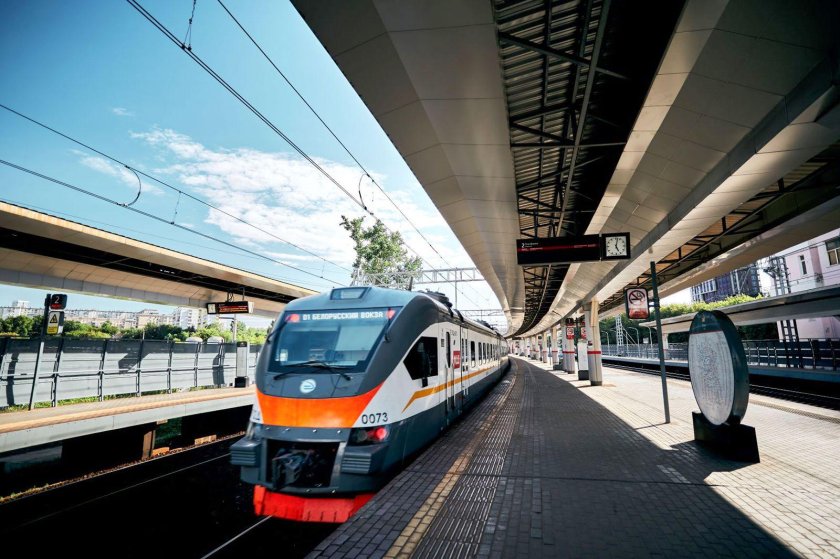 Наземное метро