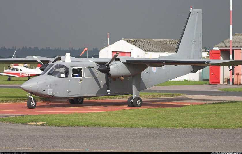 Бриттен Норман Дефендер самолет