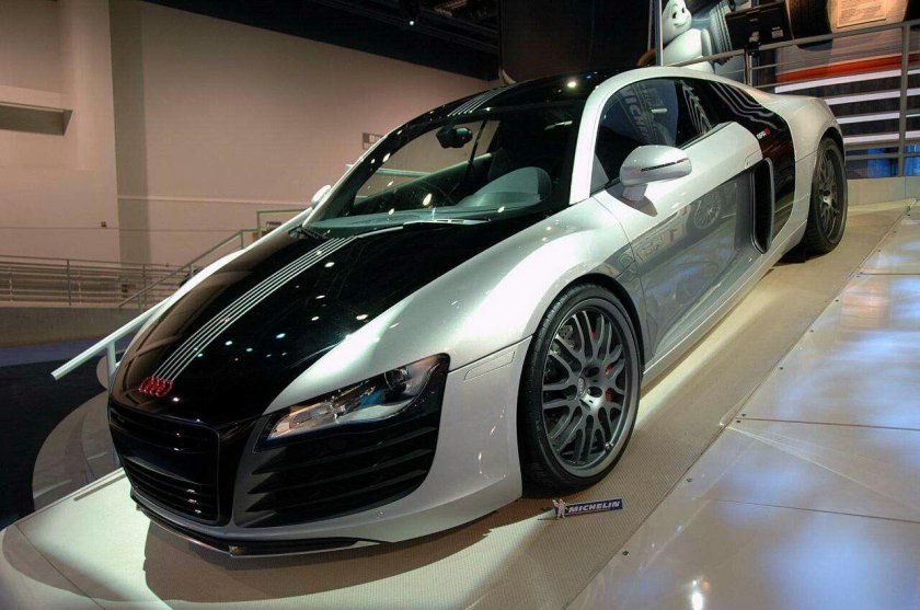 Audi r8 Transformers