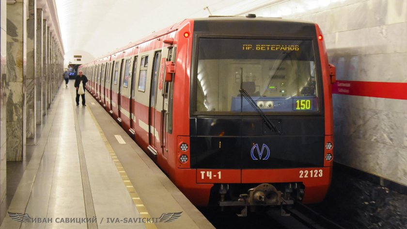 Вагон метро СПБ