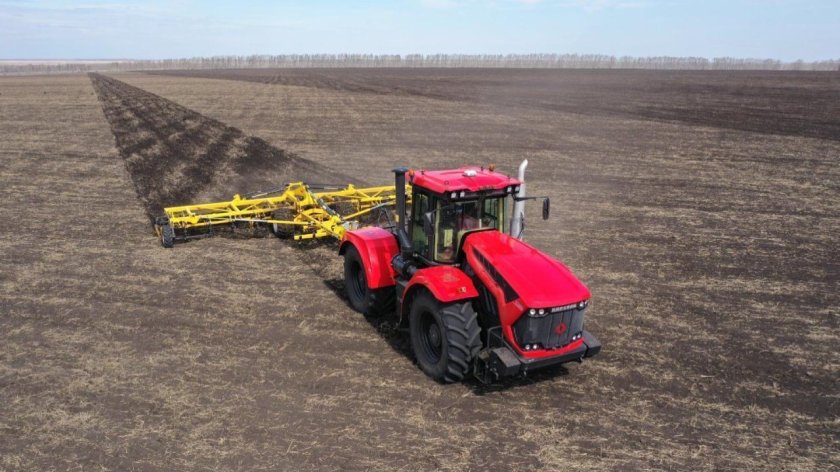 Трактор Кировец к-7м