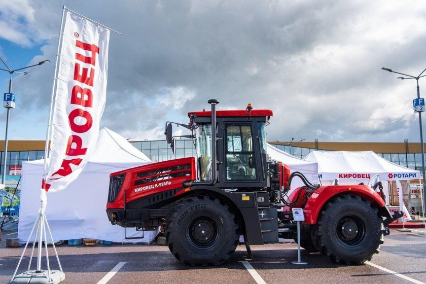 Тракторный завод Кировец
