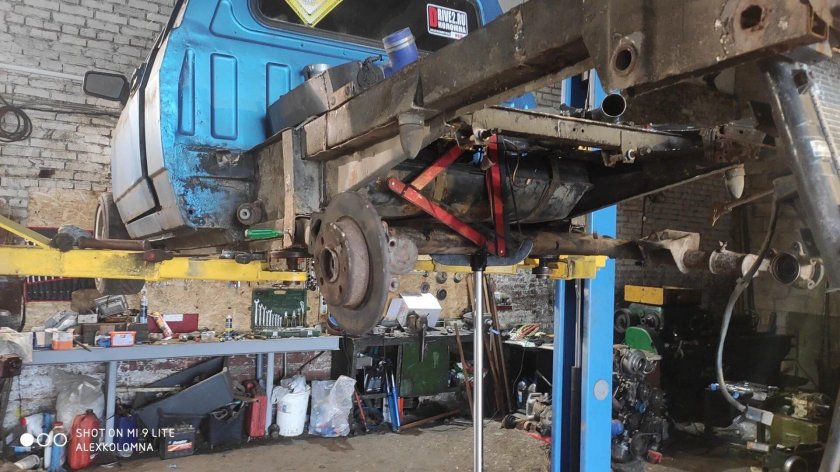 ВИС 2345 задняя подвеска