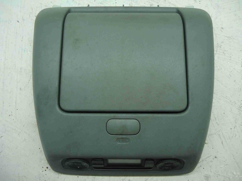 Плафон салонный