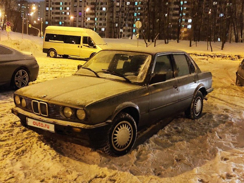 БМВ 3 серии 1984 года