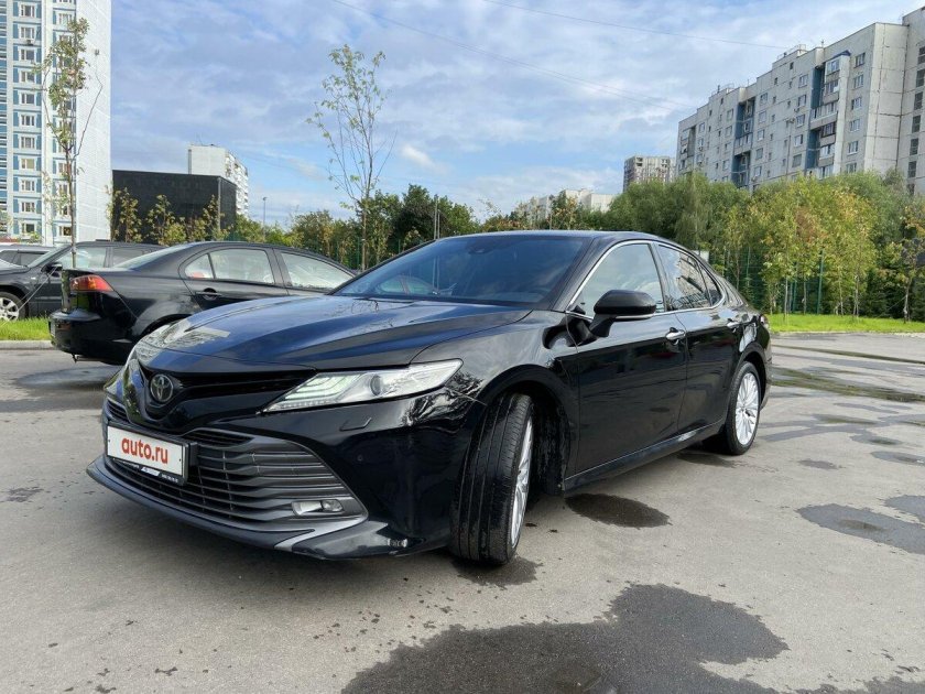 Toyota Camry VIII (xv70) 2.5