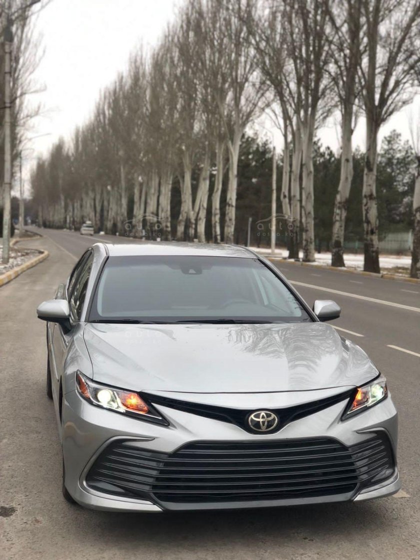 Toyota Camry 75