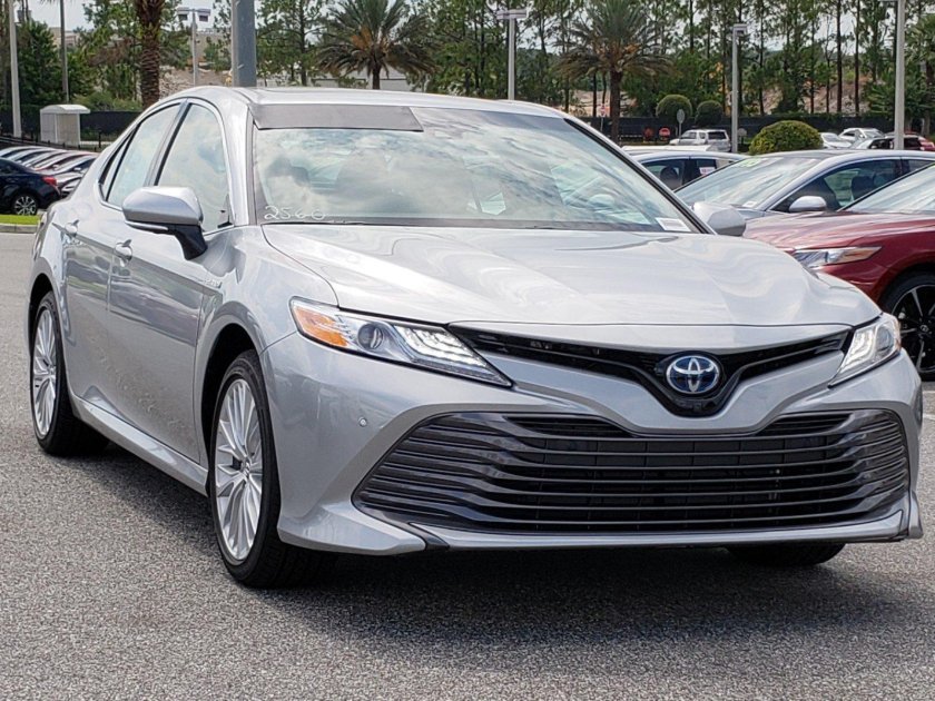 Toyota camry 2019