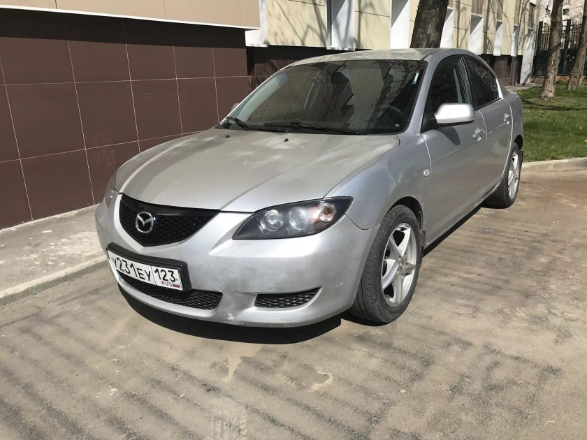 Mazda 3 2005 седан