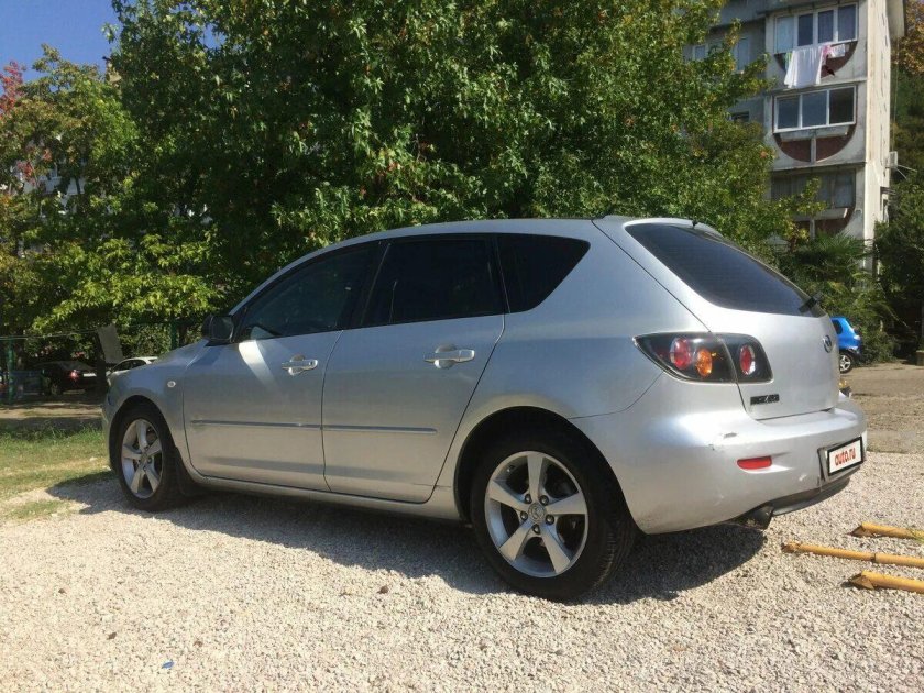 Mazda 3 BK серебристая