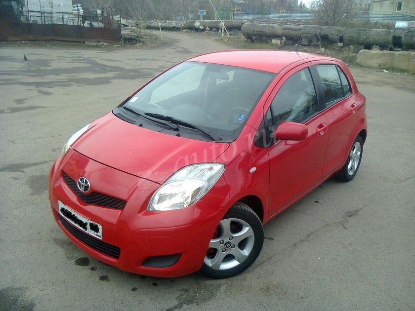 Toyota yaris 2008