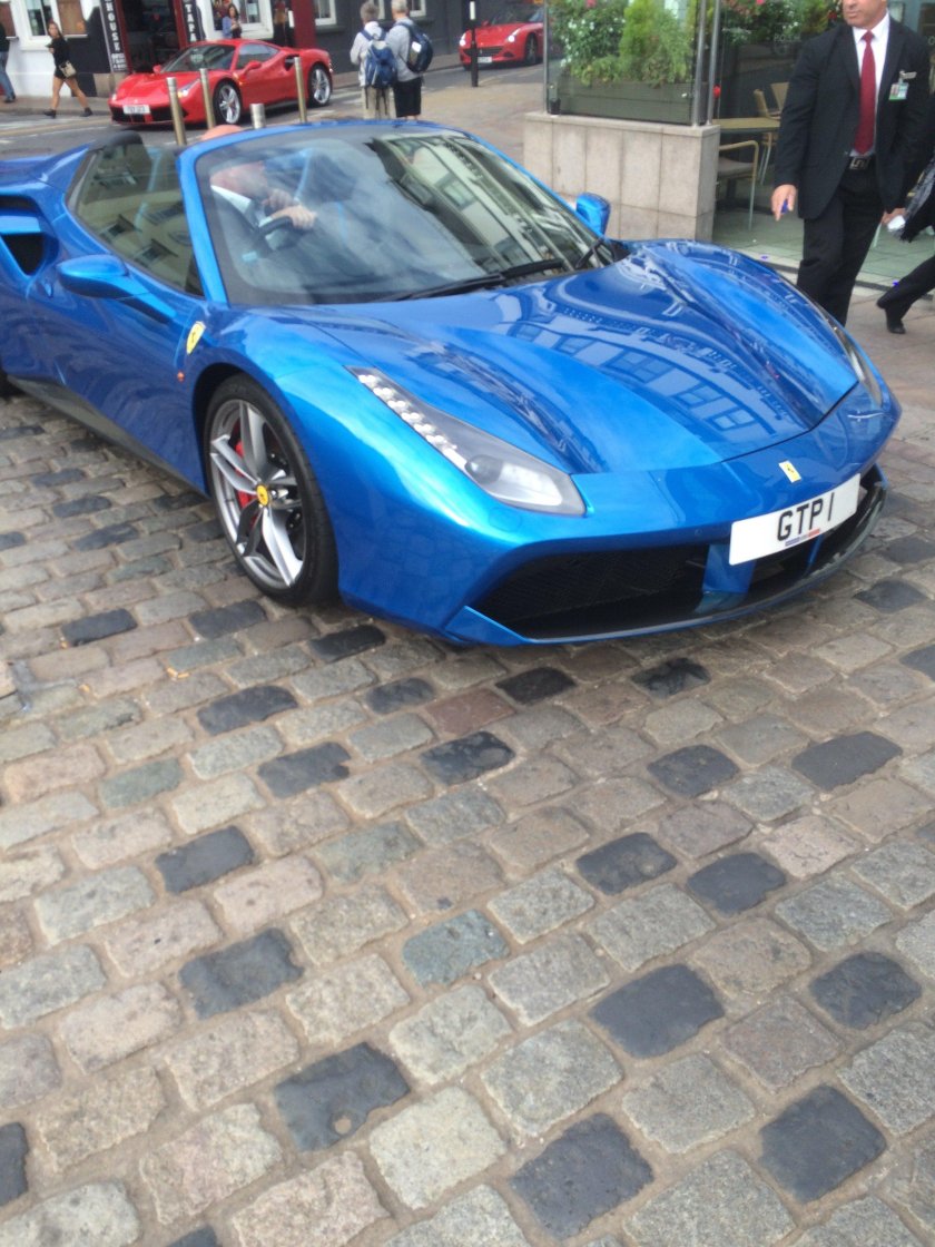 Ferrari 488 Blue