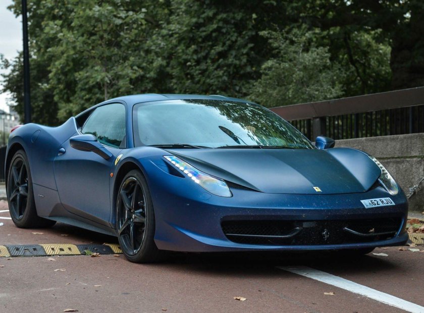 Феррари 458 Italia синяя