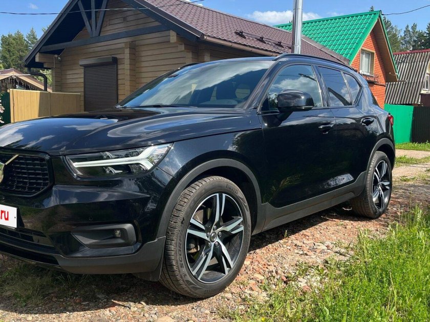 Volvo xc 40 i
