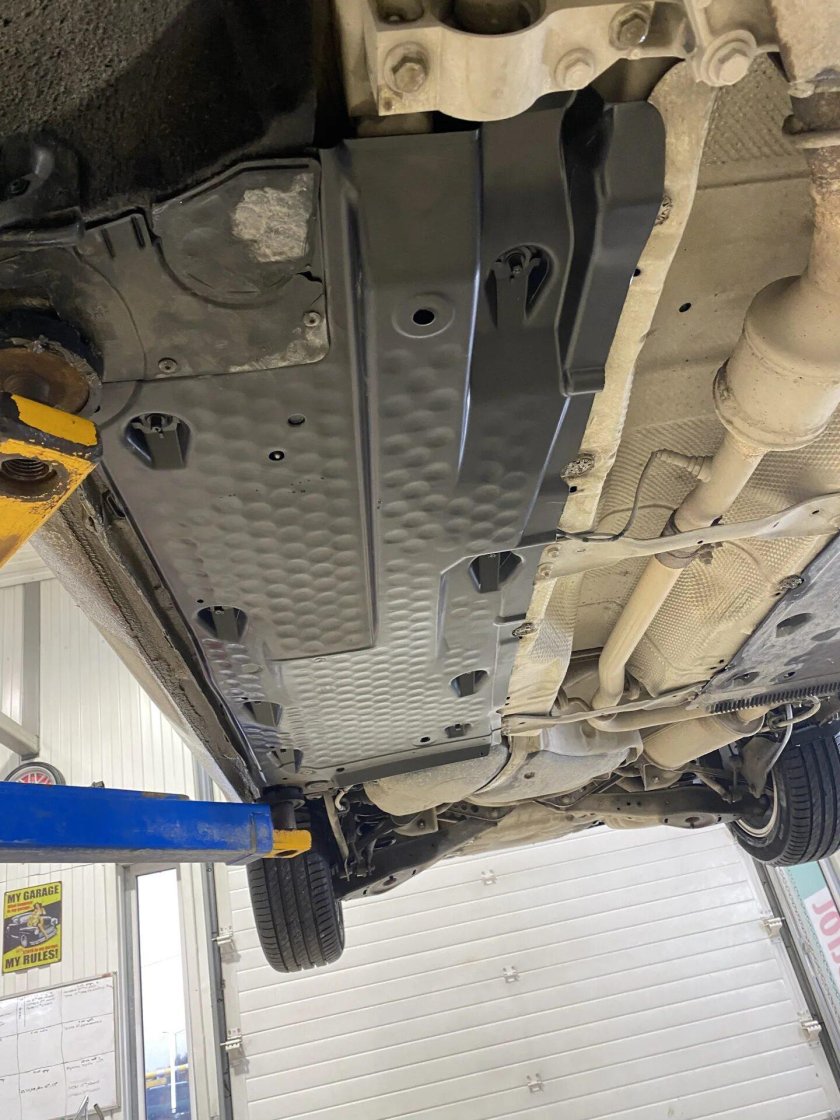 Дно Шкода Октавия а5