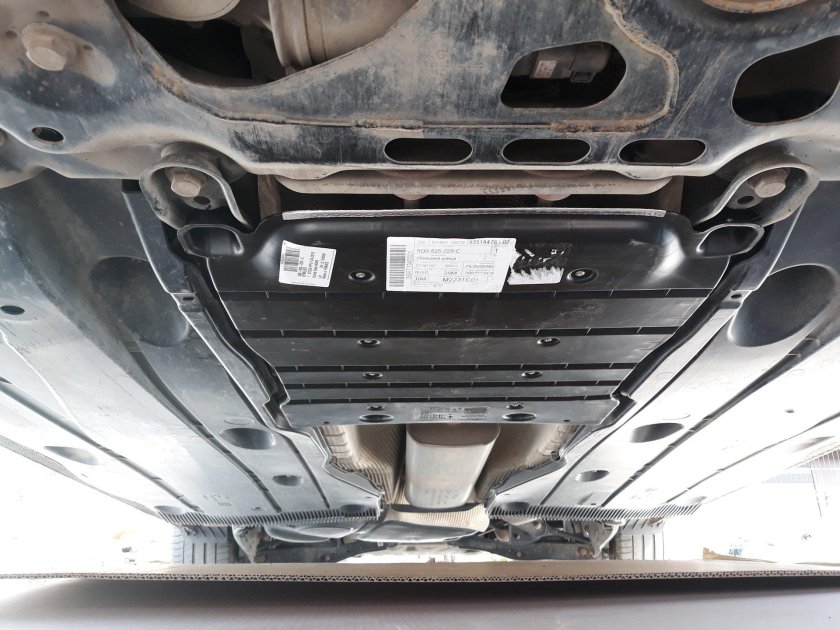 Днище Шкода Октавия 1.6