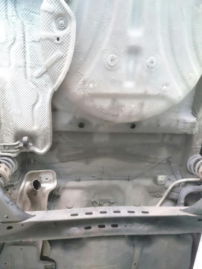 Днище Октавия а7