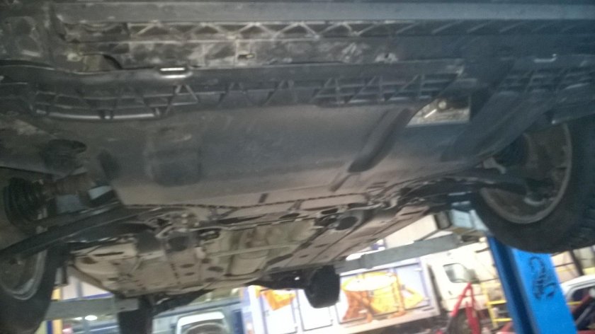 Skoda Octavia a5 FL днище