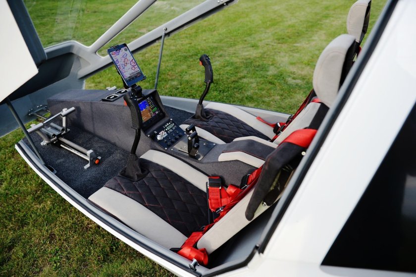 Вертолёт Dynali h2s