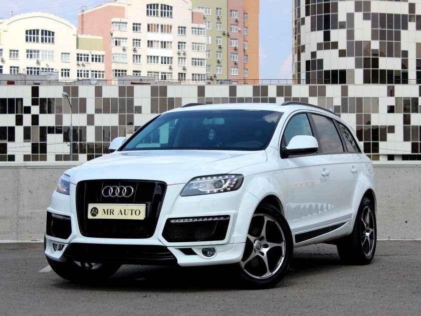 Ауди джип q7 белая