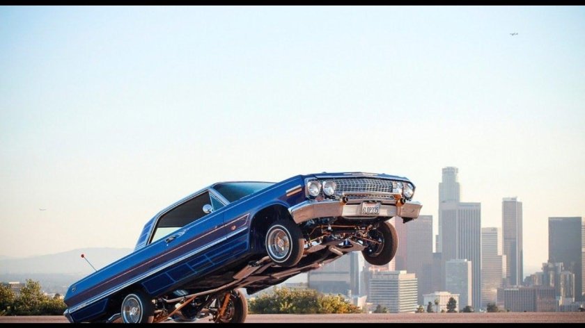 Chevrolet Impala лоурайдер