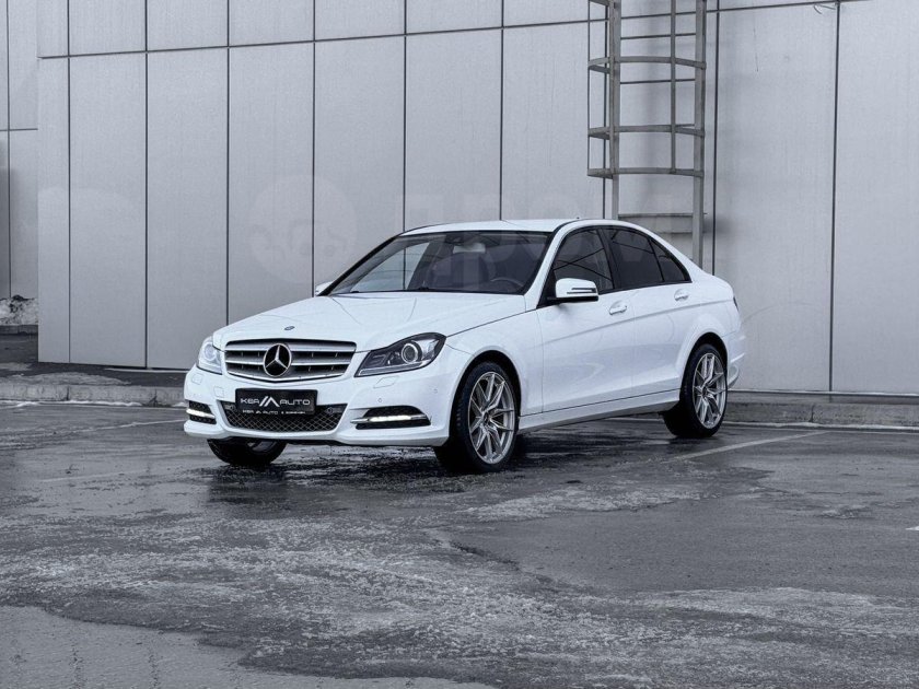 Mercedes benz c class 2013