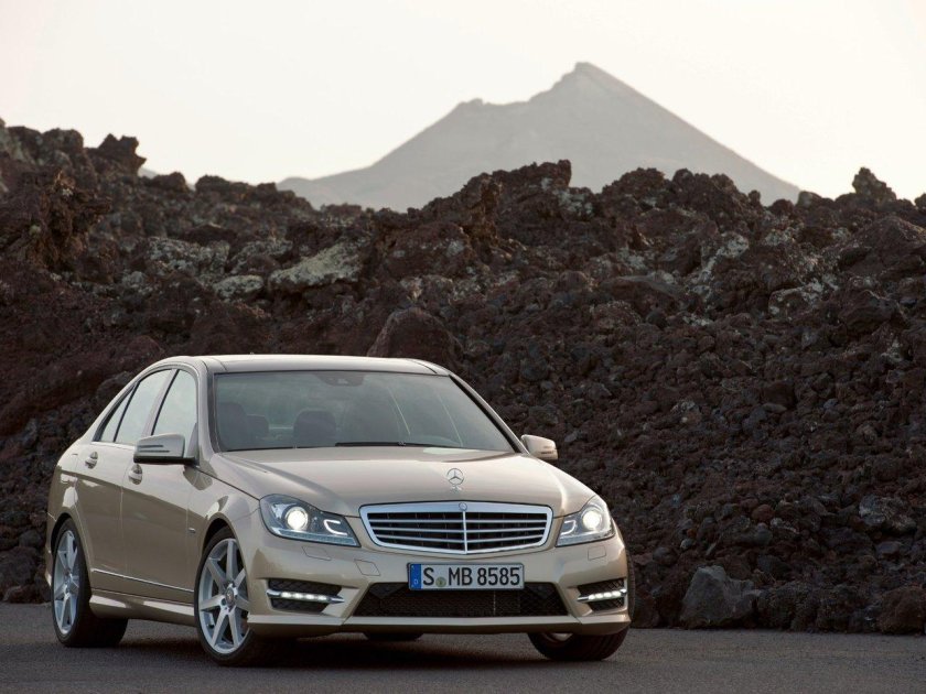 Mercedes Benz c class w204