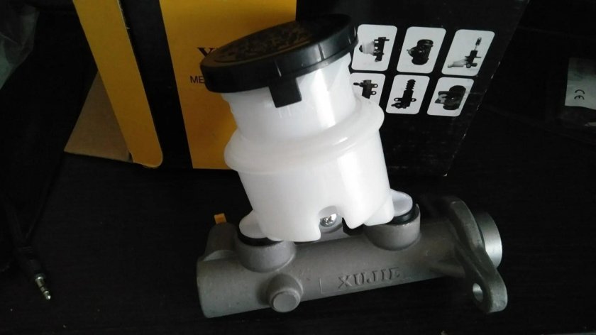 Opel Frontera а цилиндр главный тормозной