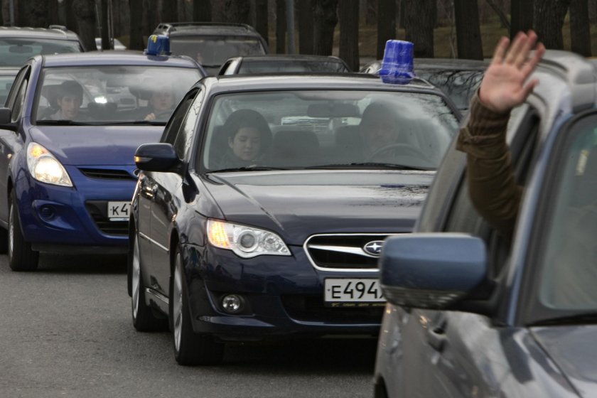 Мерседес 600 с охраной АМР