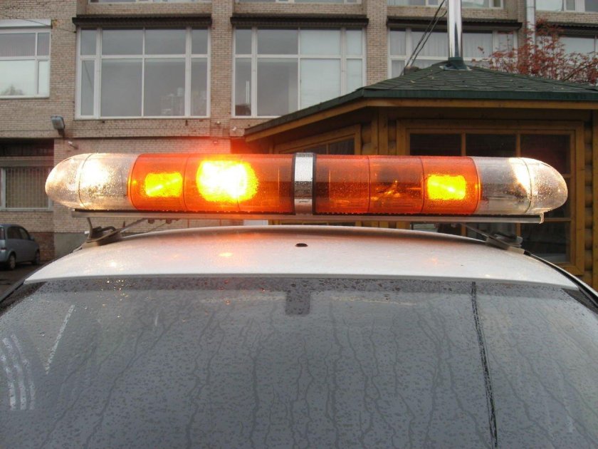 Проблесковый Маяк желтый(мигалка)