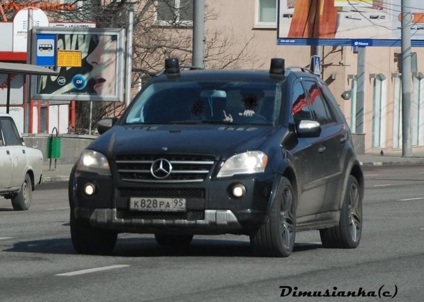 Мерседес мл с мигалками