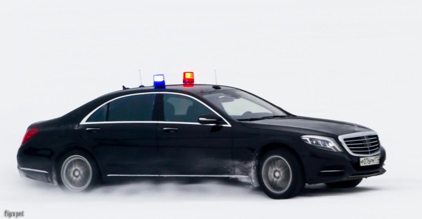 Мерседес с 200 черный с мигалками