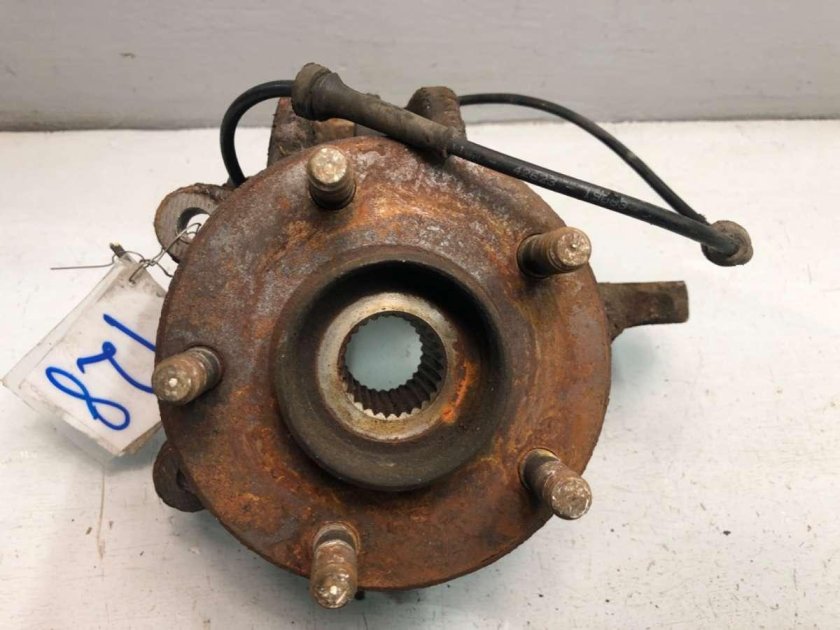 1496721 Форд Мондео 4 передняя ступица