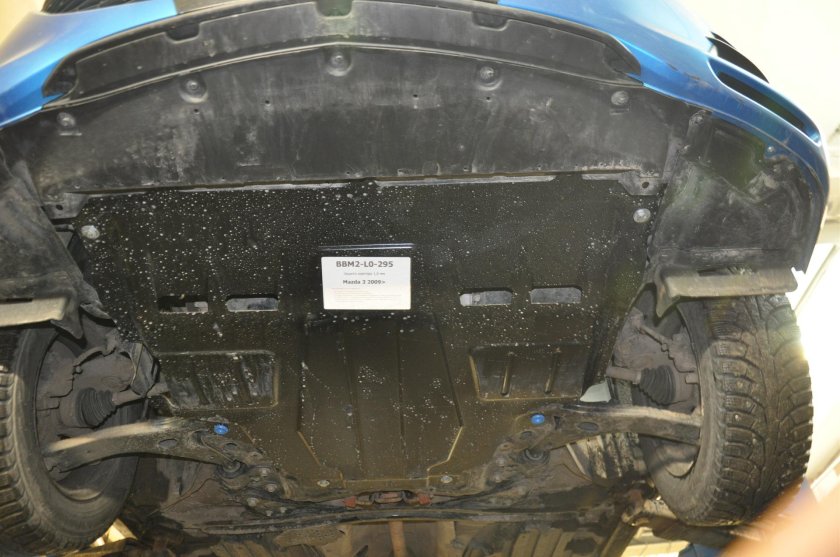 Защита картера Мазда 3 БК