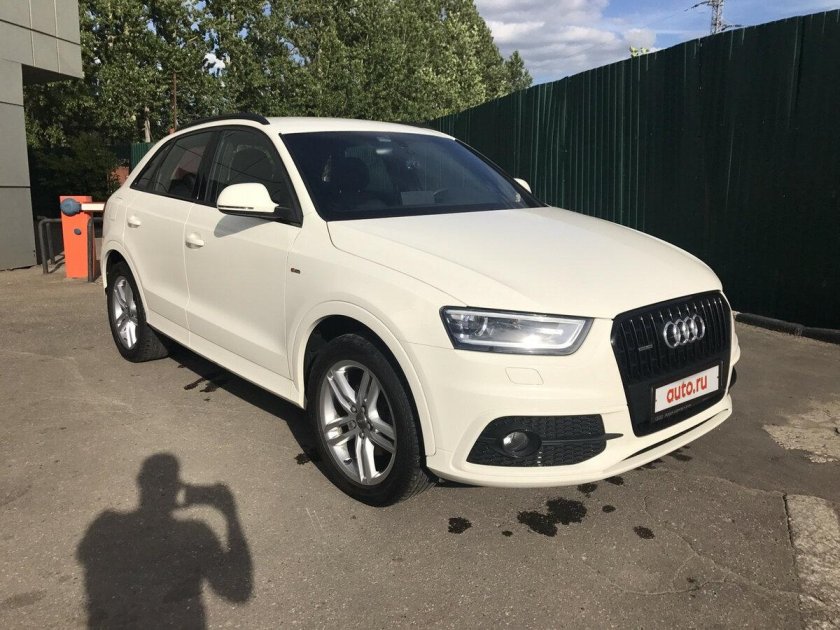 Audi q3 8u белая
