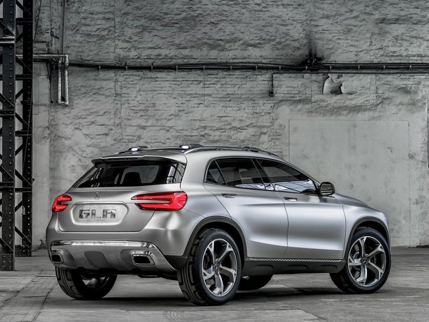 Mercedes кроссовер GLA