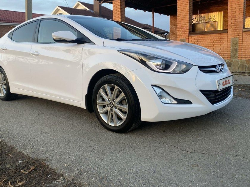 Hyundai elantra v md