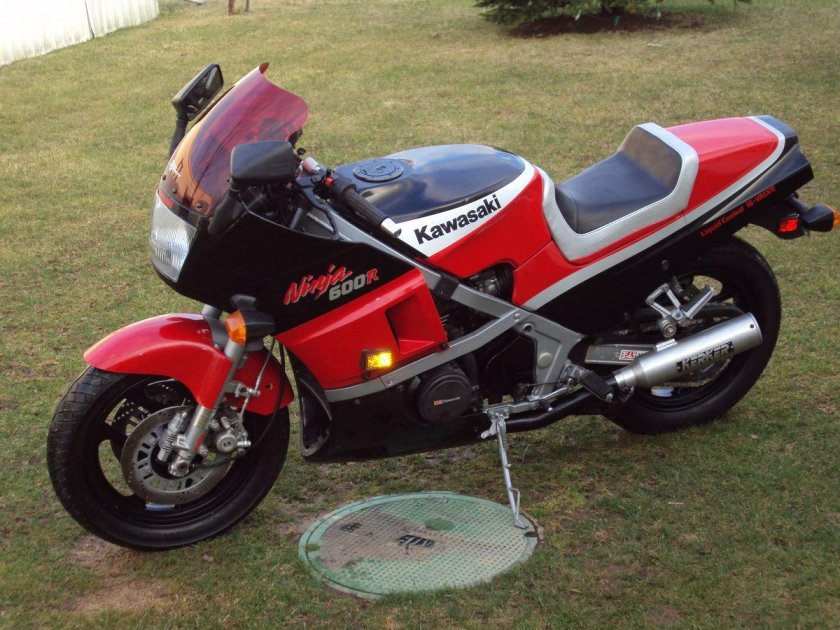 Kawasaki zx600