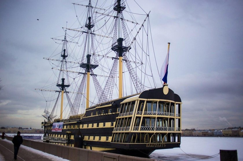Фрегат Благодать в Санкт-Петербурге