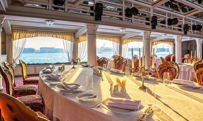 Зал летний сад Фрегат Благодать