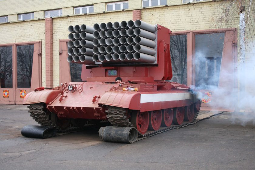 РСЗО ТОС-1а солнцепёк