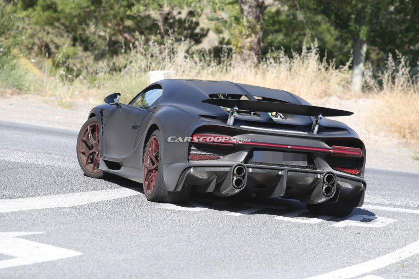 Chiron super Sport 300+