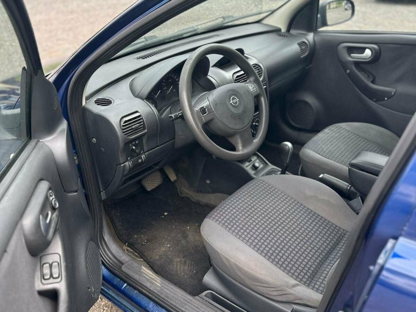 Opel corsa 2001