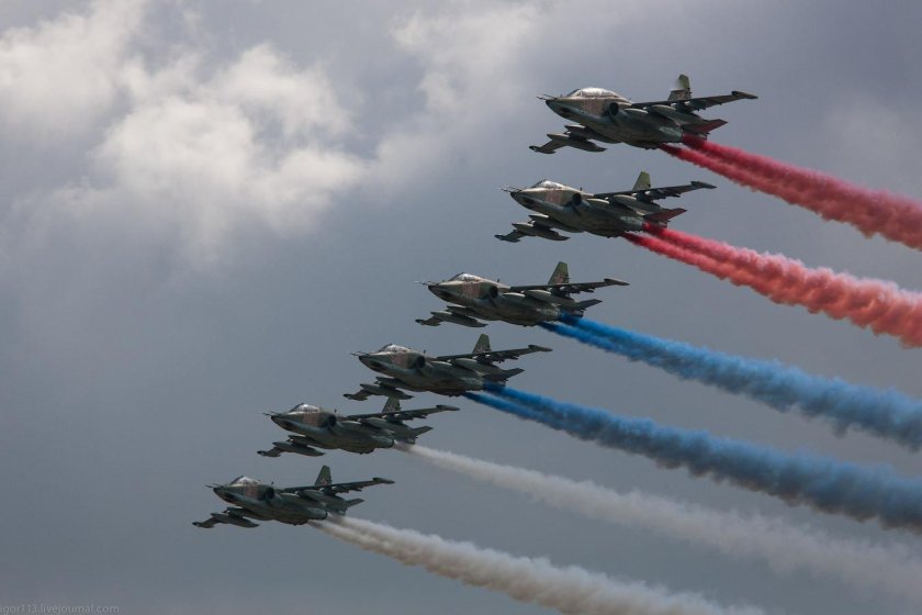 Су-25 буксировщик мишеней