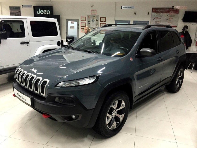 Jeep cherokee kl 2014