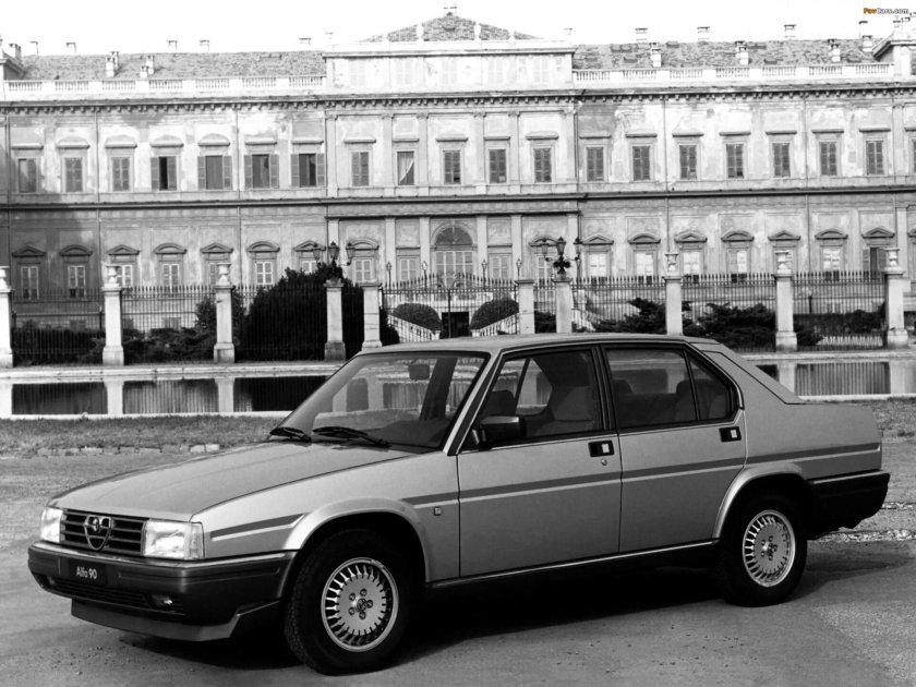 Alfa Romeo 90