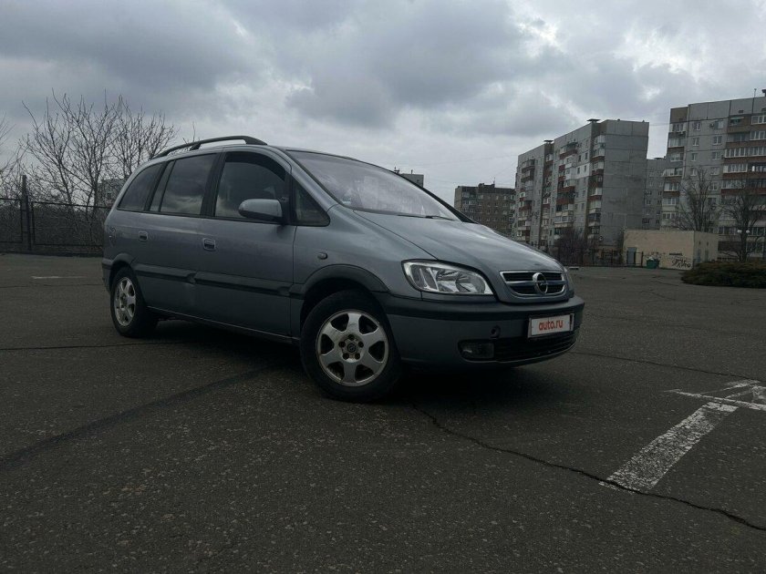 Opel zafira 2002
