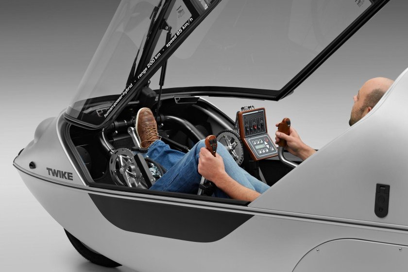 Веломобиль Twike