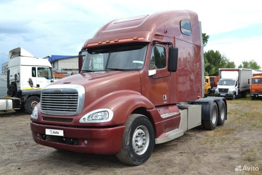 Freightliner Columbia cl120