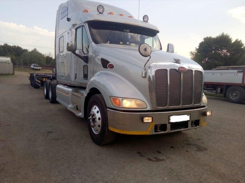 Петербилт 387